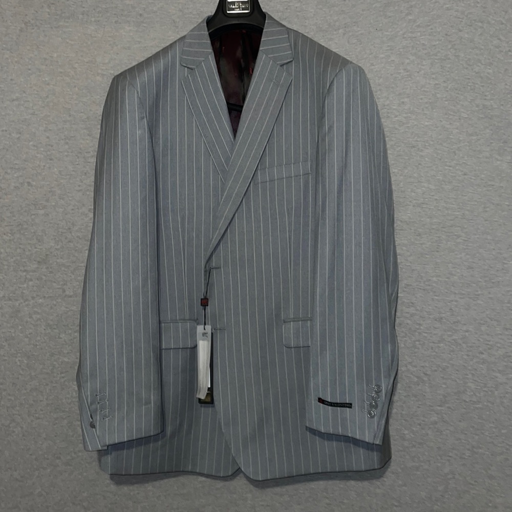 NWT Gino Valentino Grey Pinstripe Suit With Pants Shirt Size 46L Pants Size 40L
